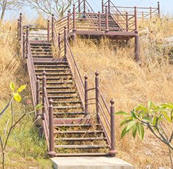 concrete stair treads